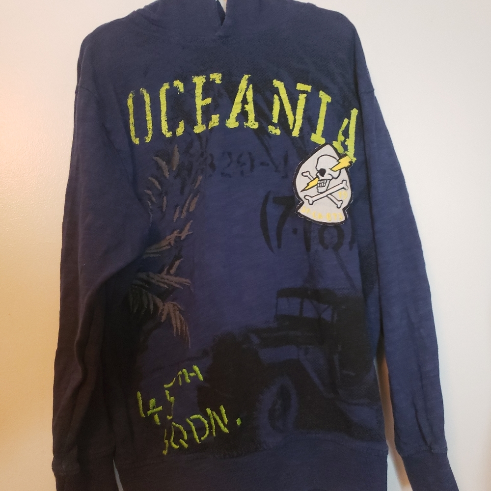 🛍 GAP Hoodie
